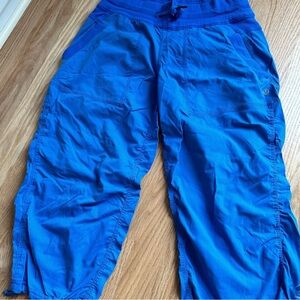 Lululemon crop pants
